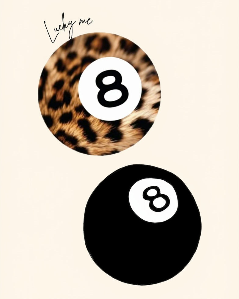 Lucky Me 8 Ball